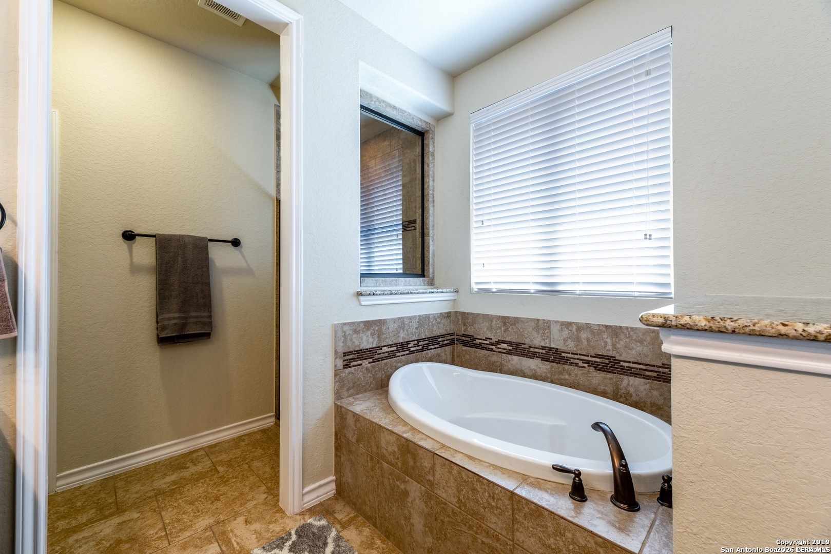 7811 Rushing Creek San Antonio TX 78254