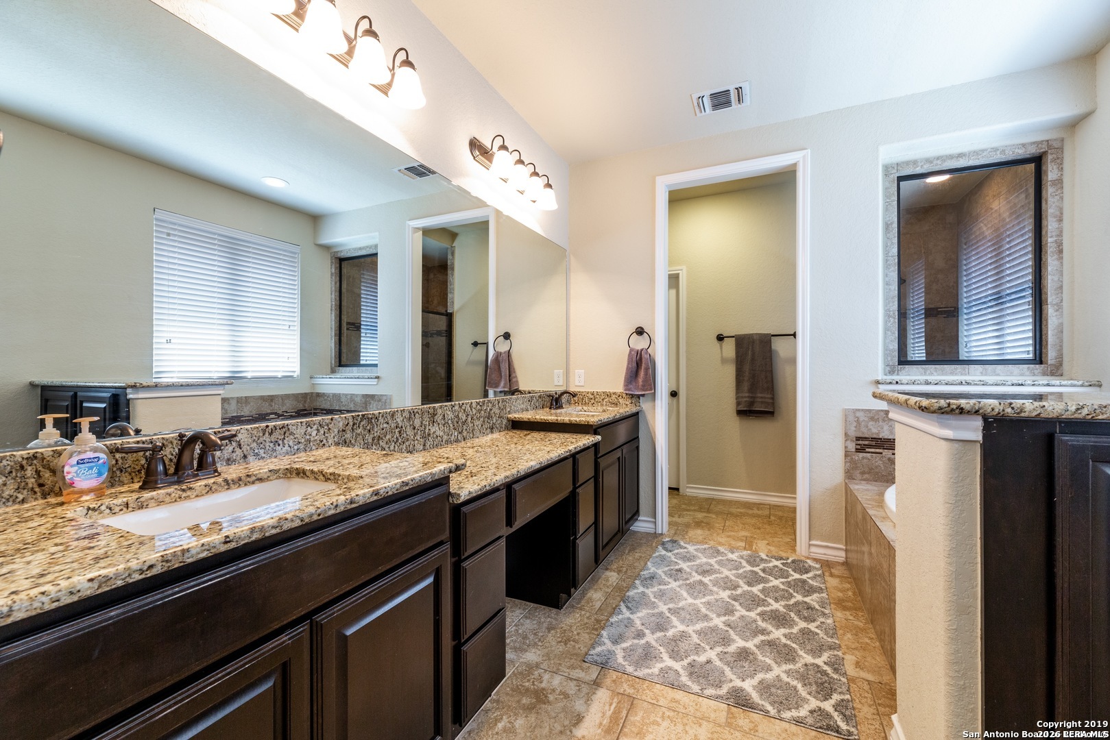 7811 Rushing Creek San Antonio TX 78254