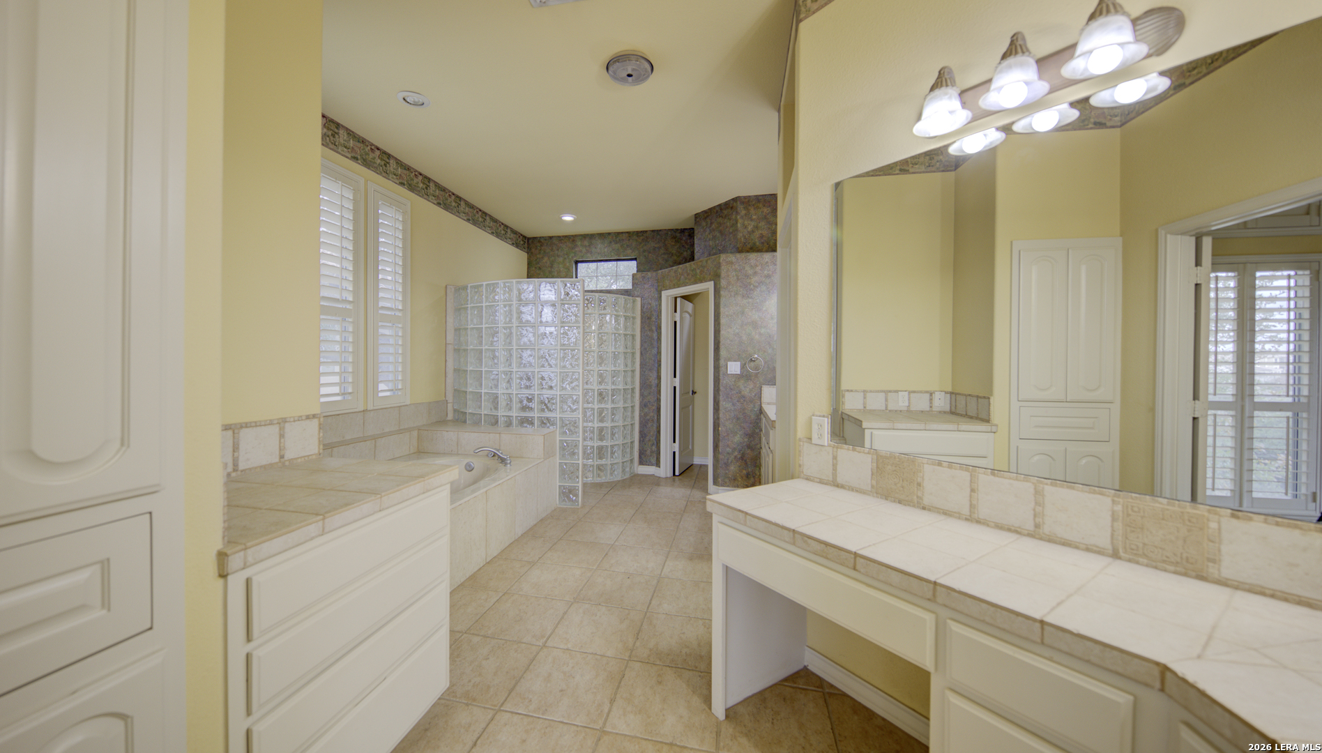 435 Paradise Point Boerne TX 78006
