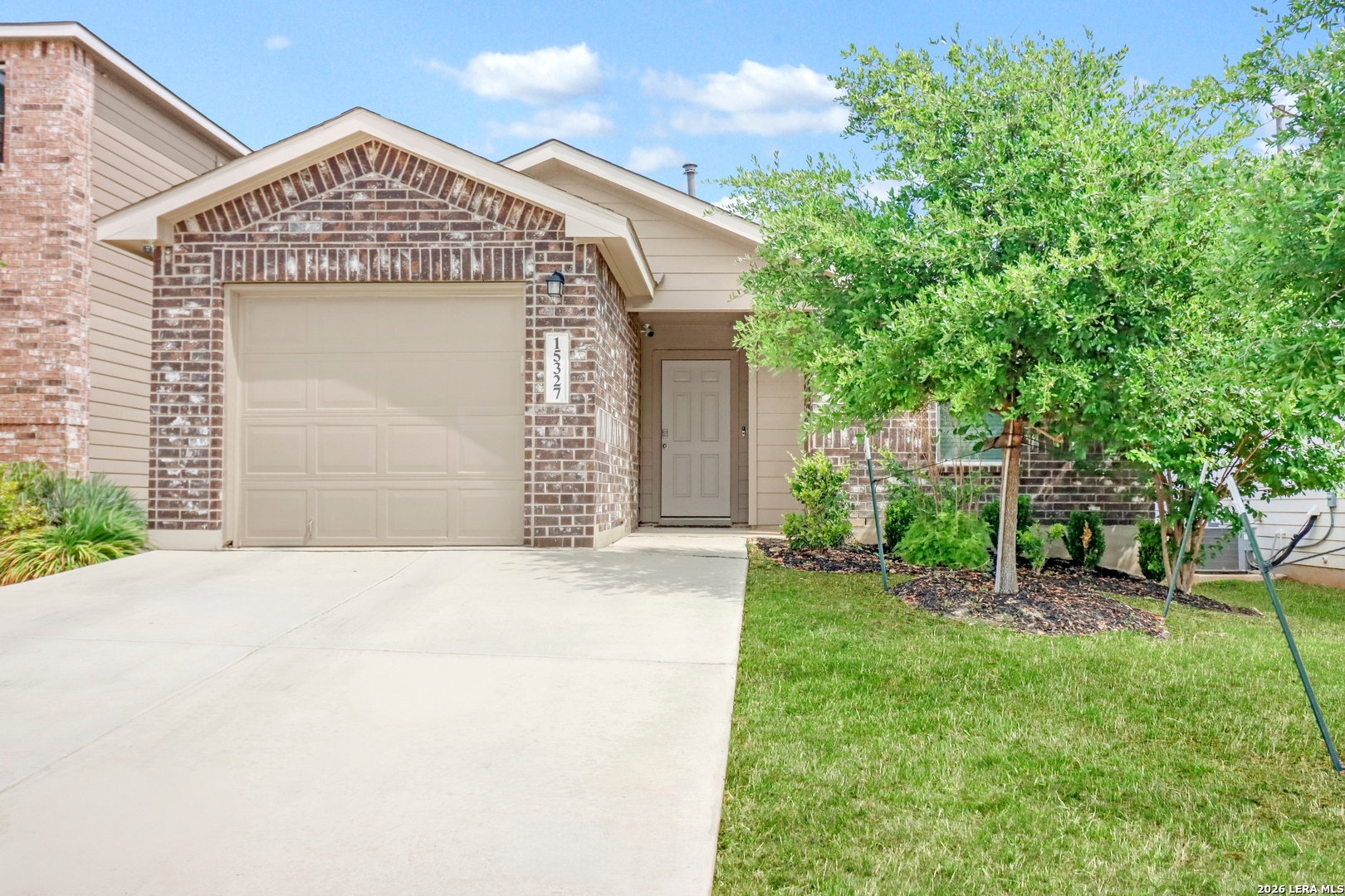 15327 Shortwing San Antonio TX 78253
