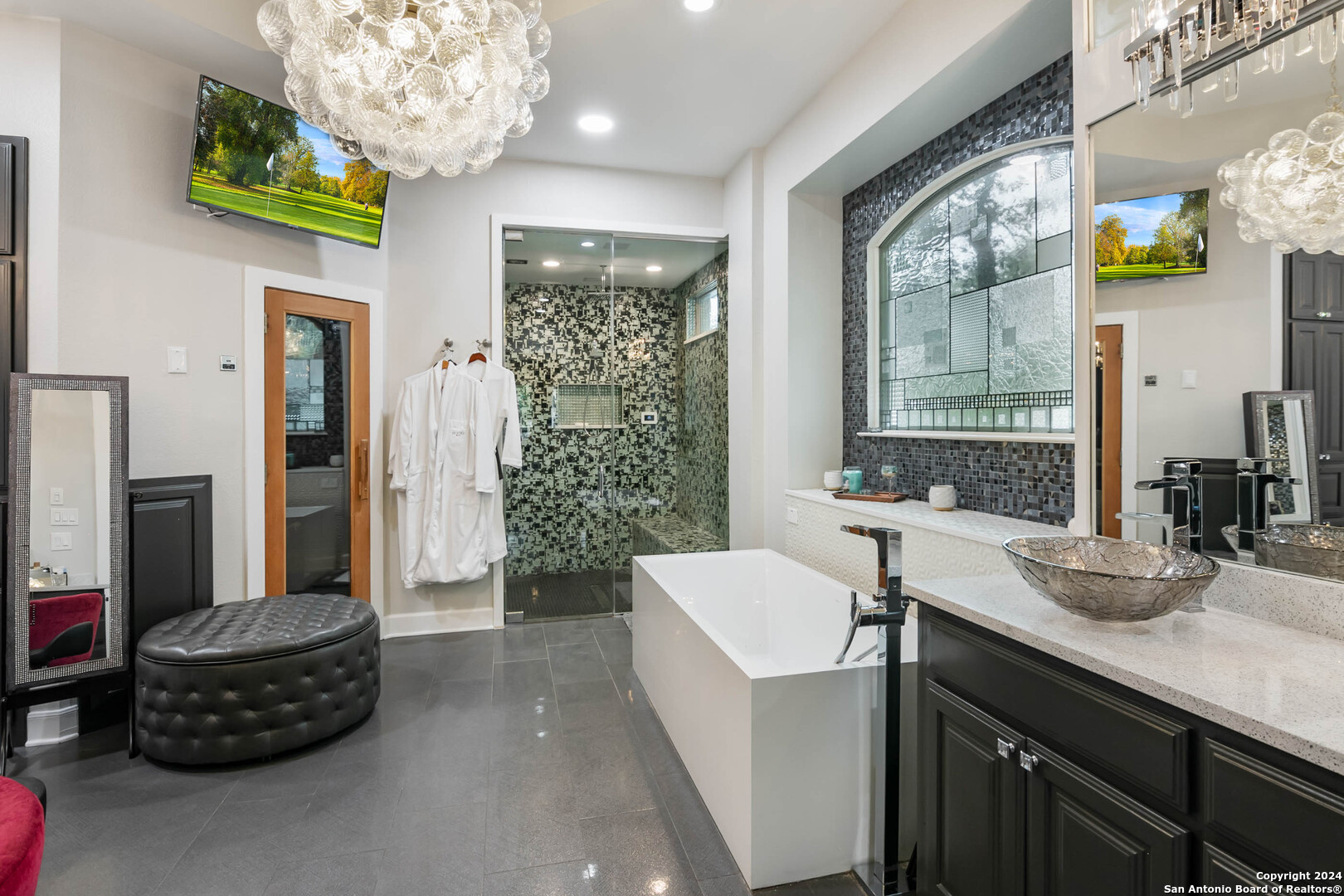 66 Sendero Verde San Antonio TX 78261