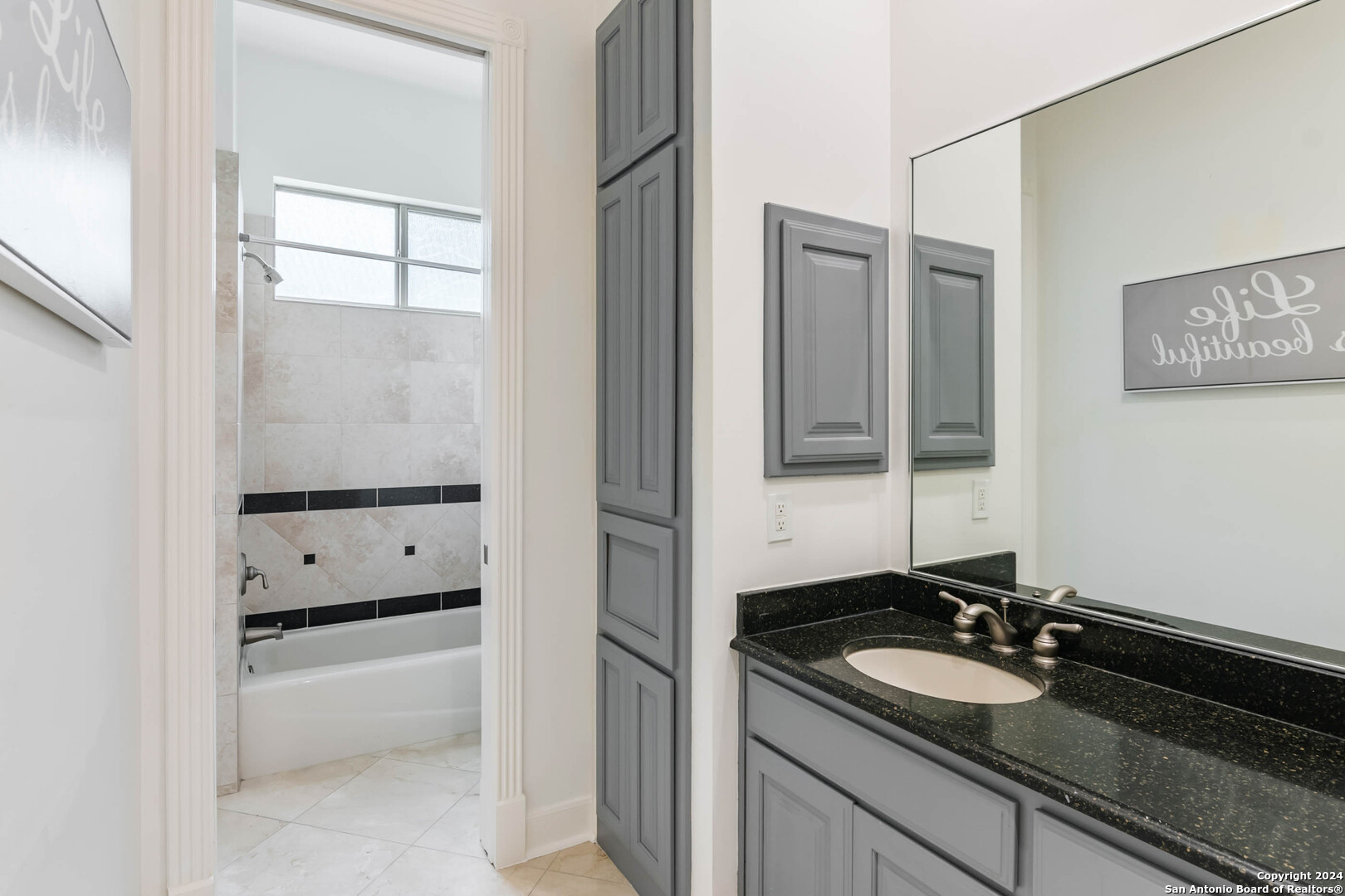 66 Sendero Verde San Antonio TX 78261