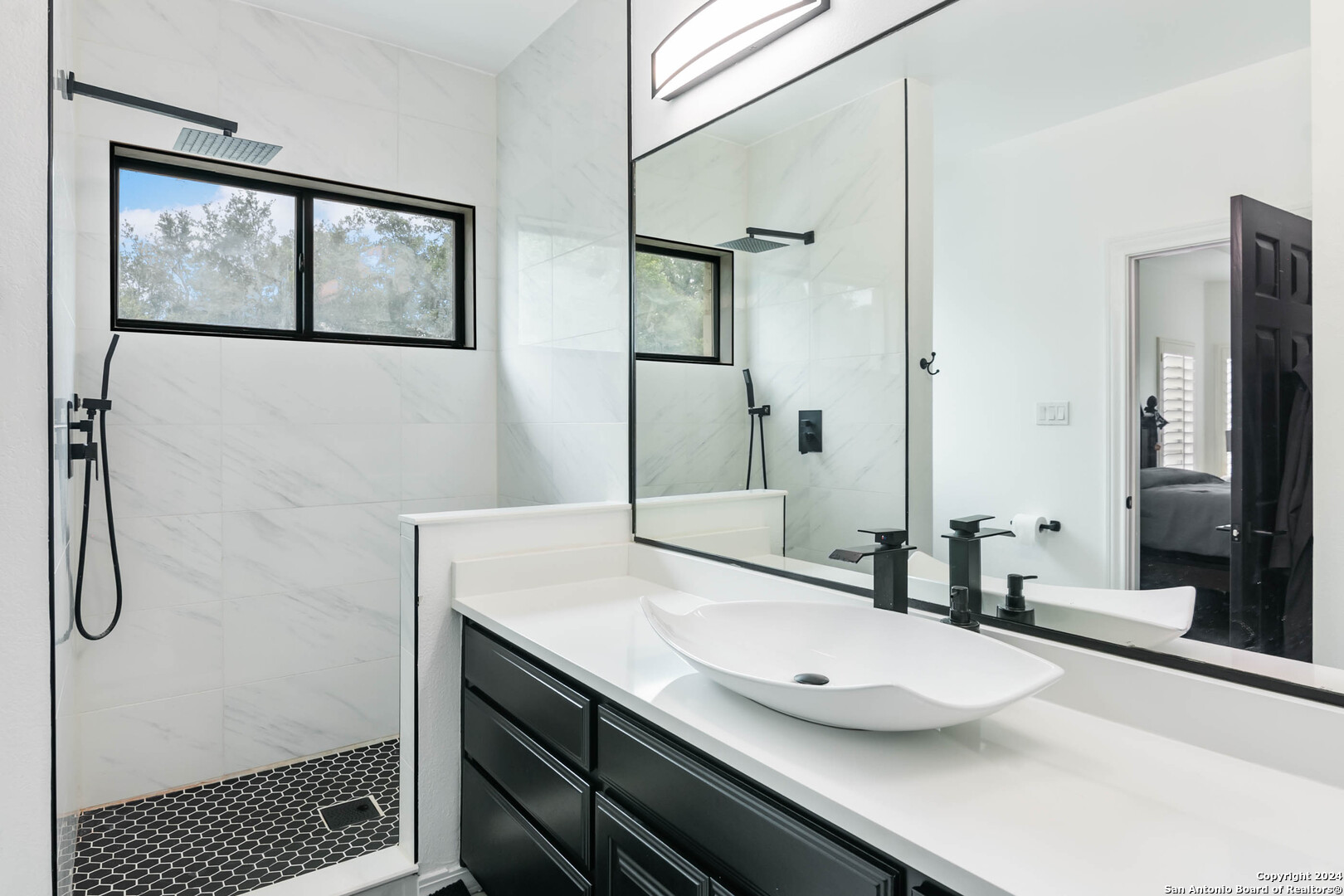 66 Sendero Verde San Antonio TX 78261