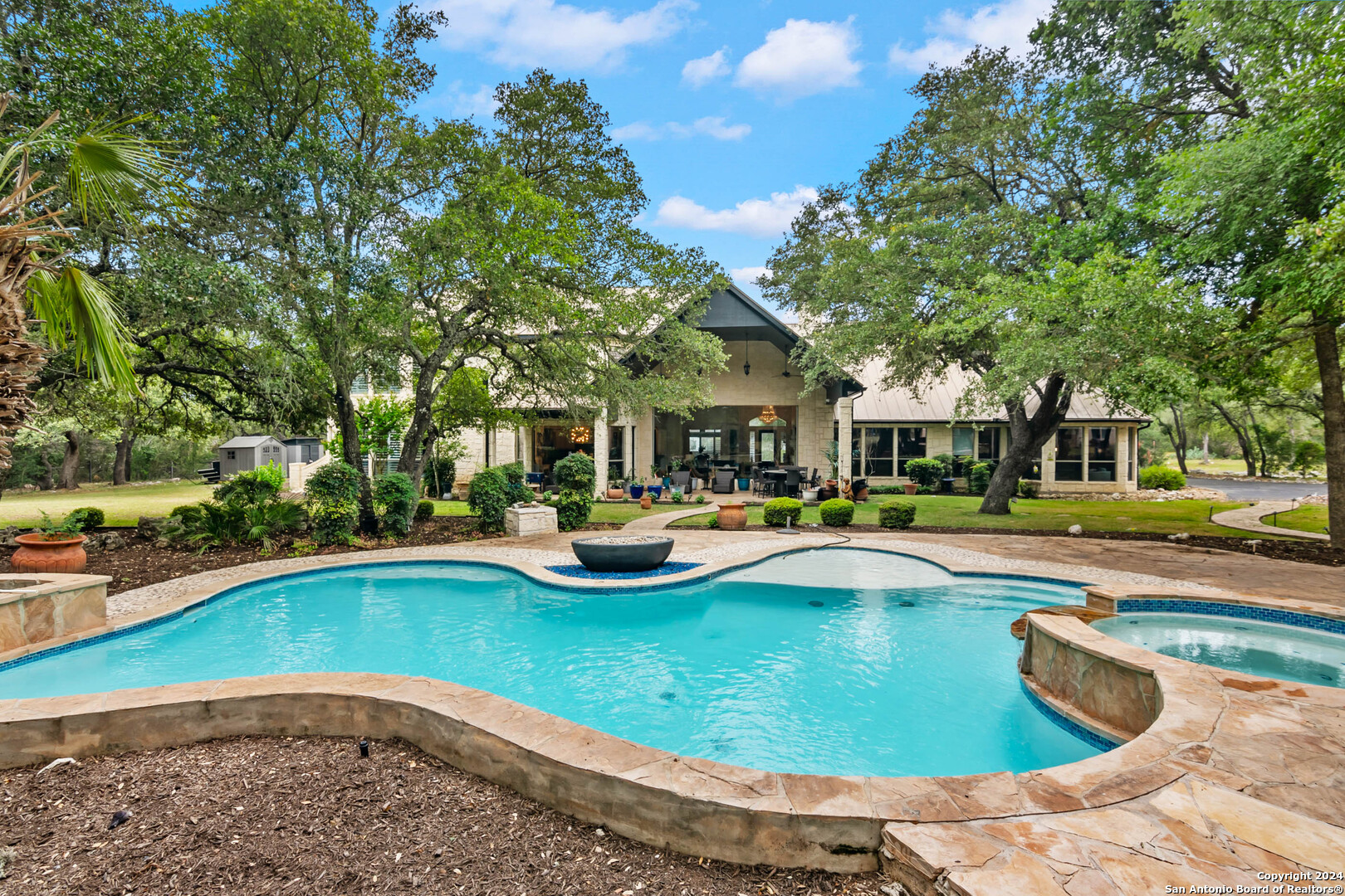 66 Sendero Verde San Antonio TX 78261