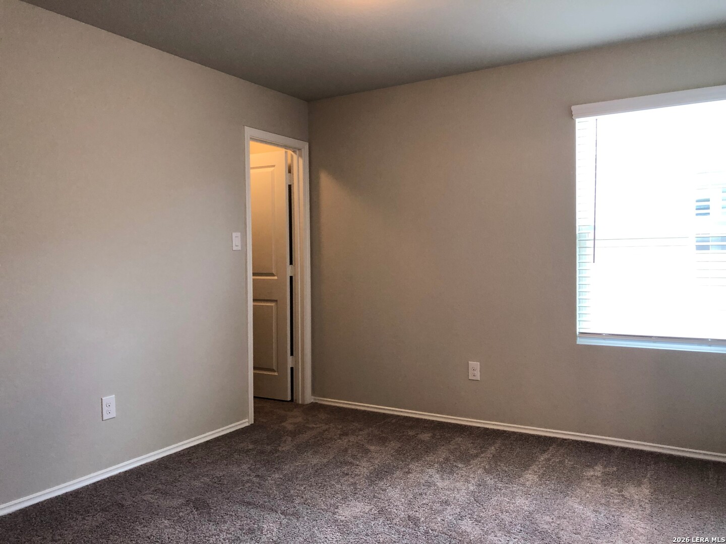 5923 Sunshine Summit Converse TX 78109