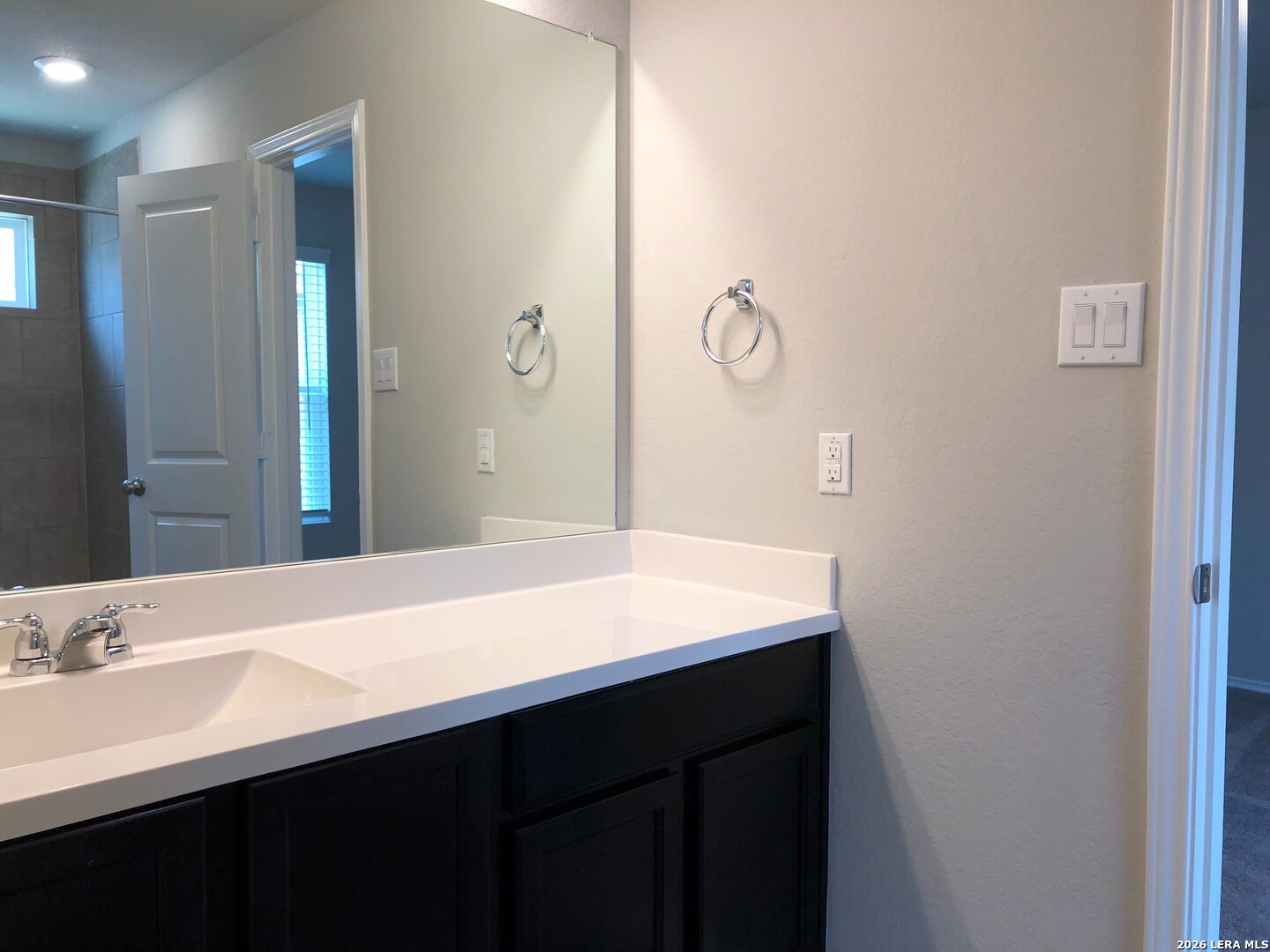 5923 Sunshine Summit Converse TX 78109