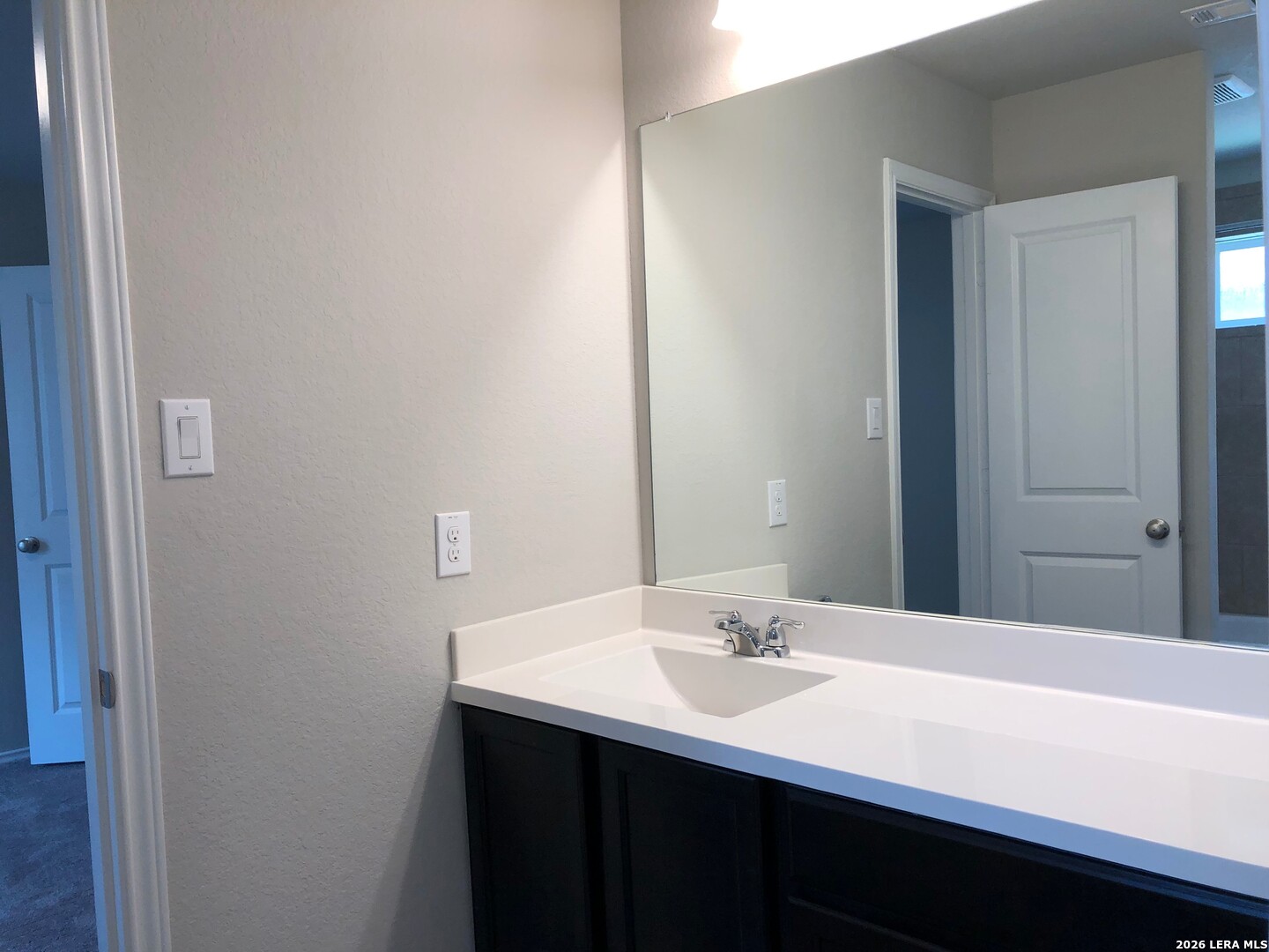 5923 Sunshine Summit Converse TX 78109