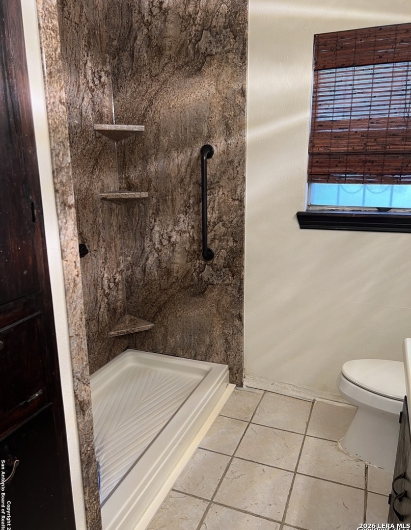 707 W Malone San Antonio TX 78225