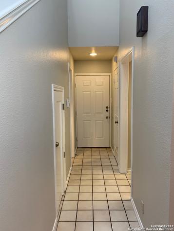 7930 Roanoke Run San Antonio TX 78240