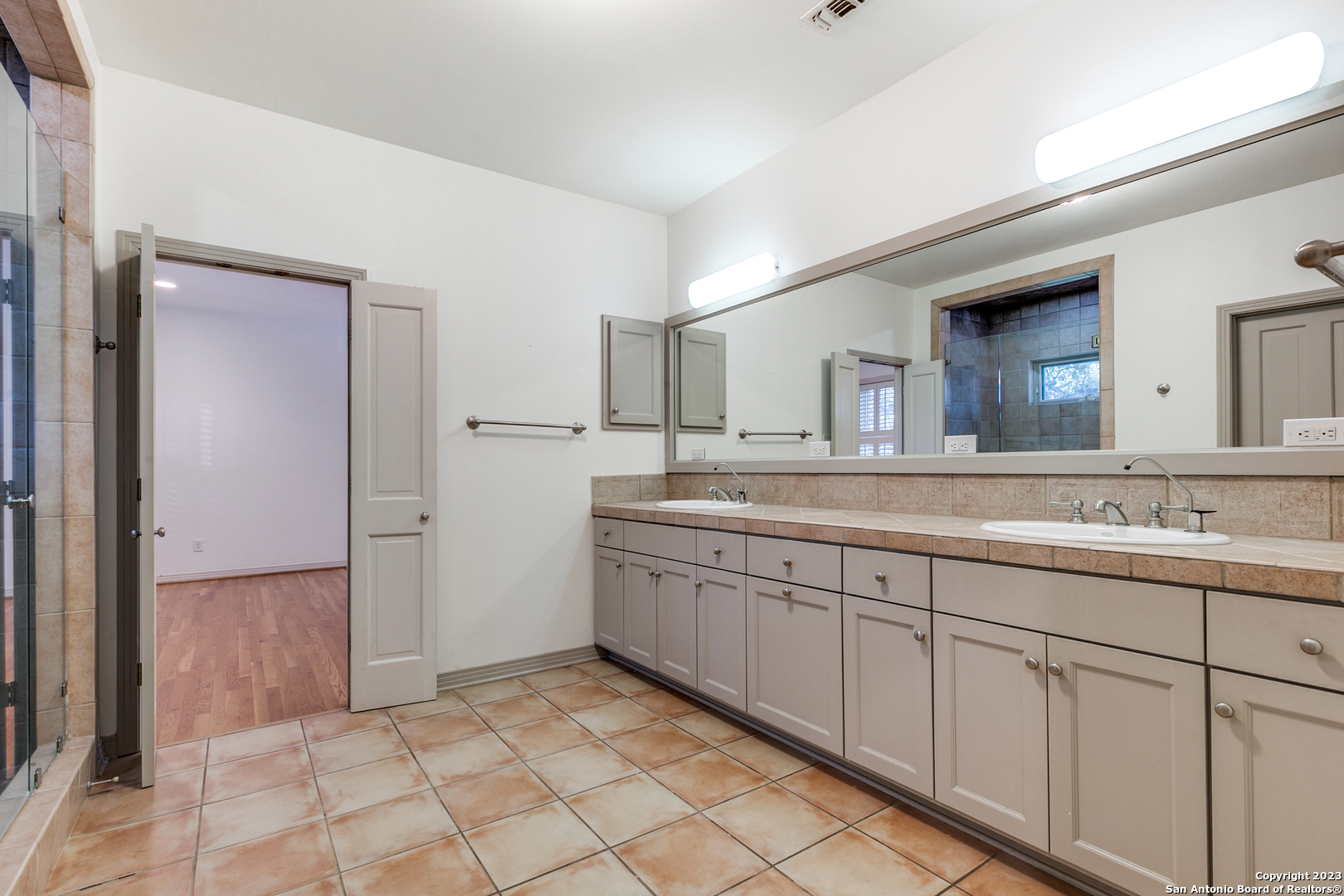 724 Alta Avenue Alamo Heights TX 78209