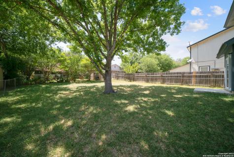 12811 Hunting Bear San Antonio TX 78249