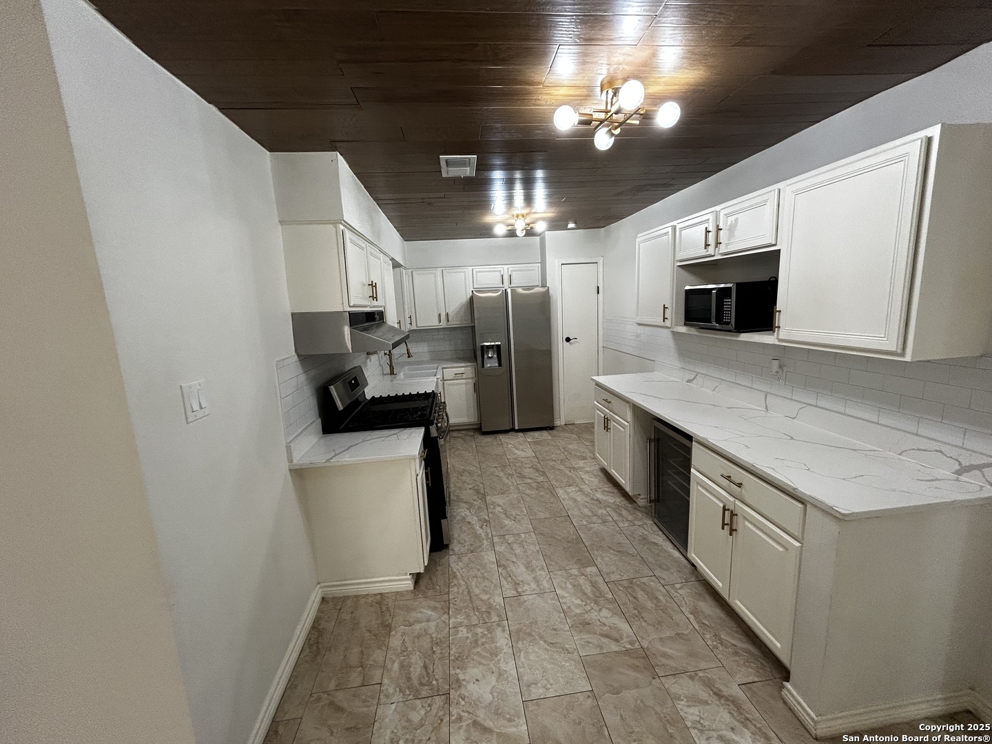 4543 Guadalajara San Antonio TX 78233