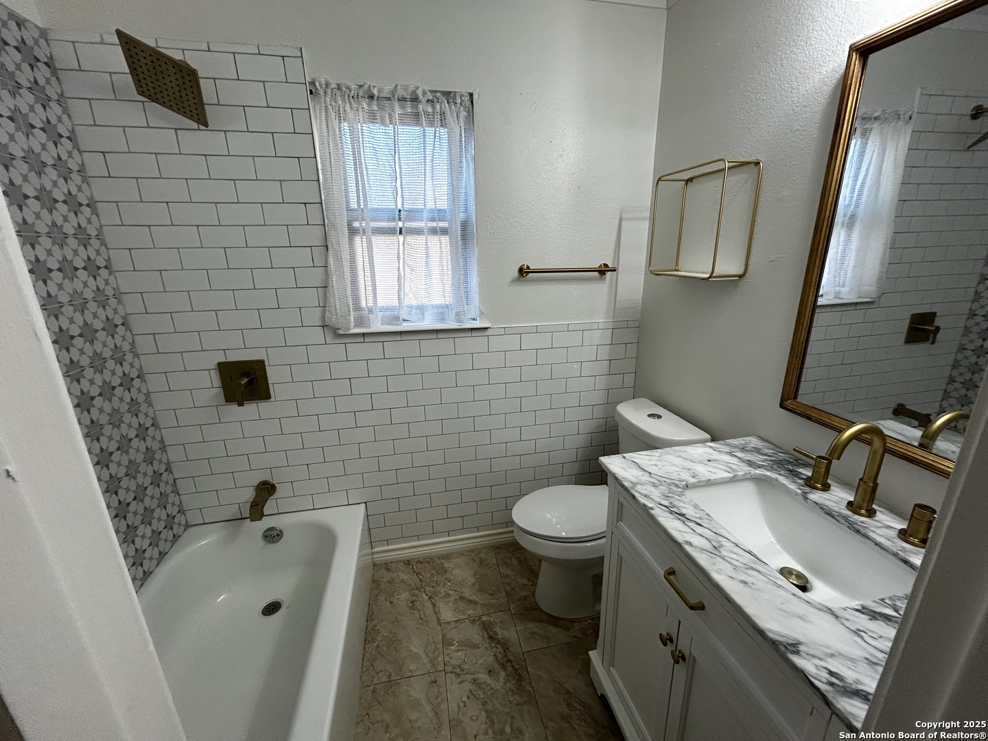 4543 Guadalajara San Antonio TX 78233