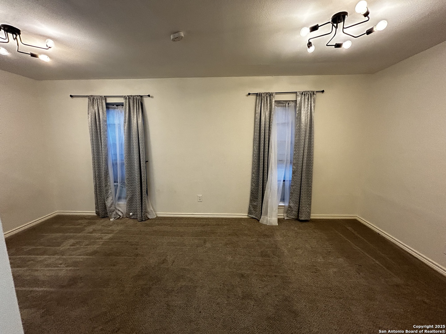 4543 Guadalajara San Antonio TX 78233