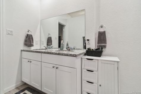 14702 Somerset Mill San Antonio TX 78254