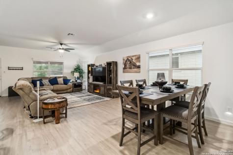 14702 Somerset Mill San Antonio TX 78254