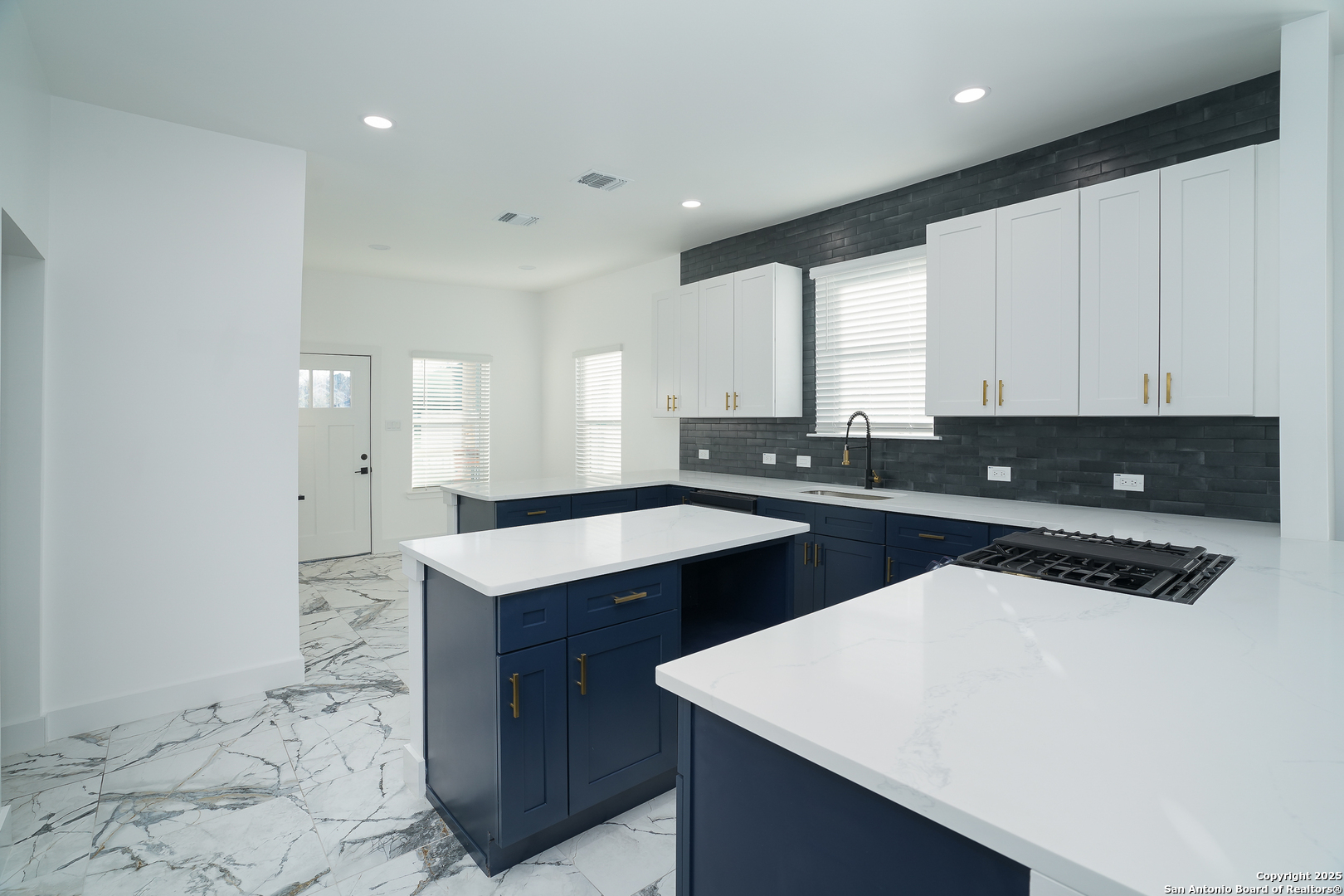 1222 Hays San Antonio TX 78202