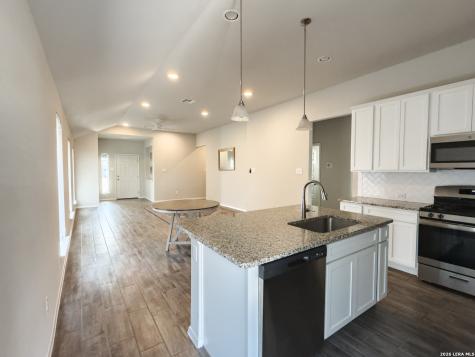 139 Lyndon Drive San Marcos TX 78666