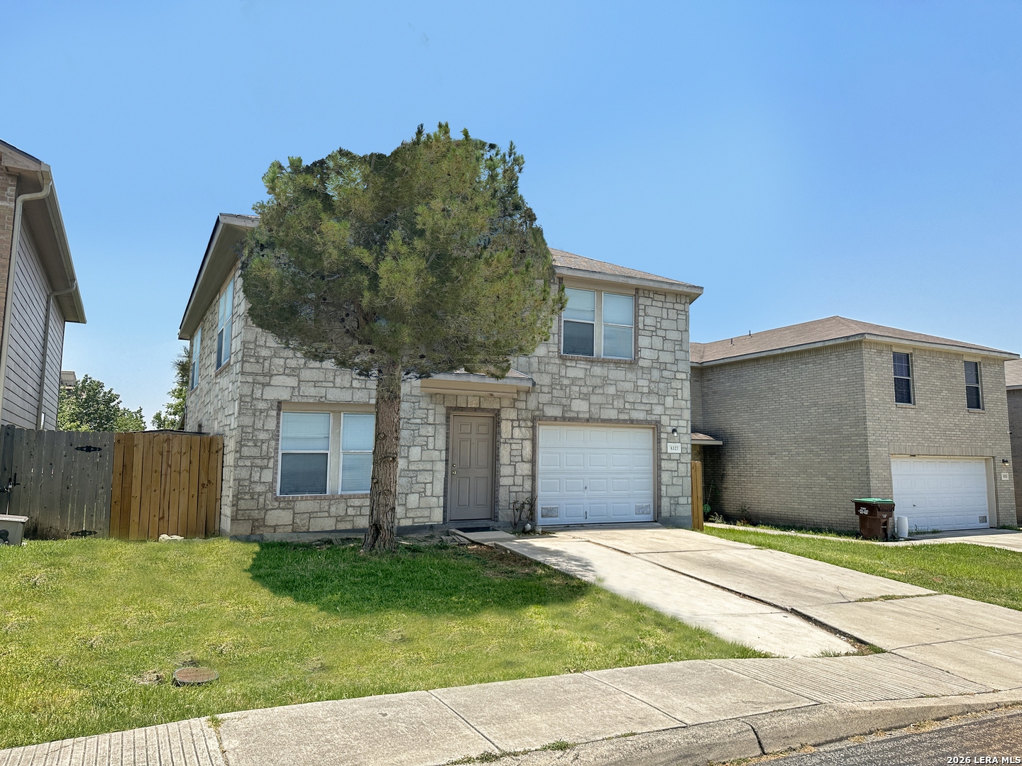 8327 Steep Valley Converse TX 78109