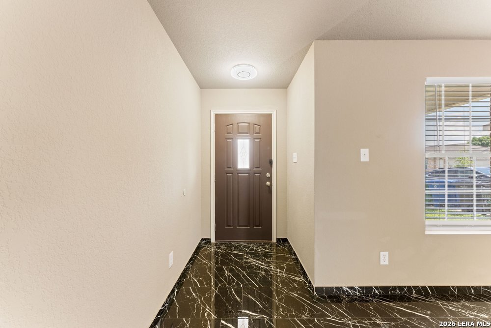 5819 Providence Oak San Antonio TX 78249