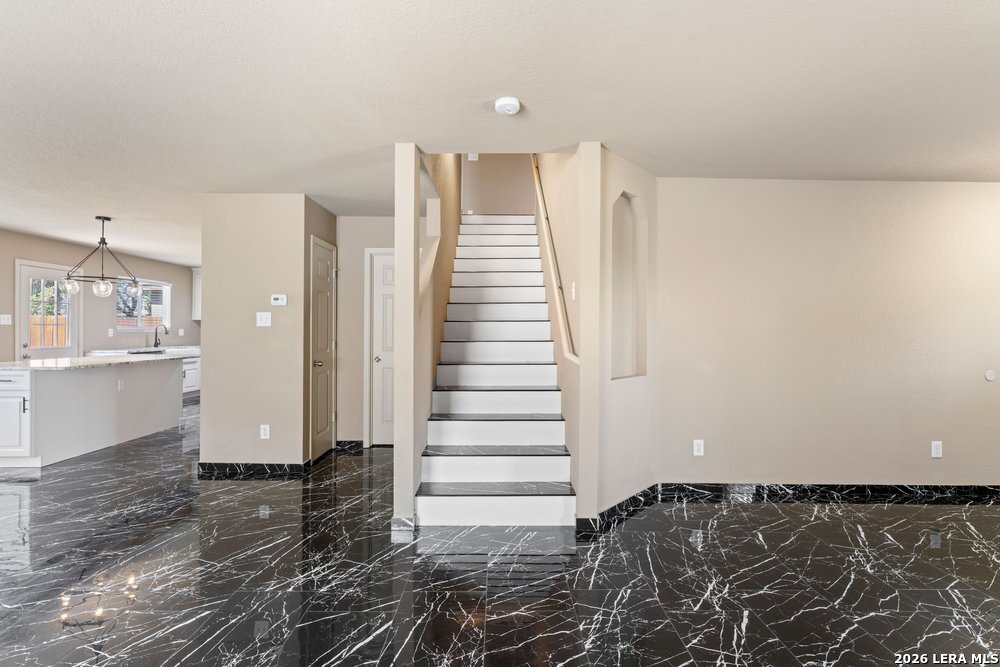 5819 Providence Oak San Antonio TX 78249