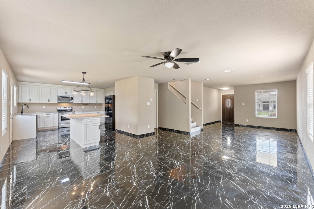 5819 Providence Oak San Antonio TX 78249