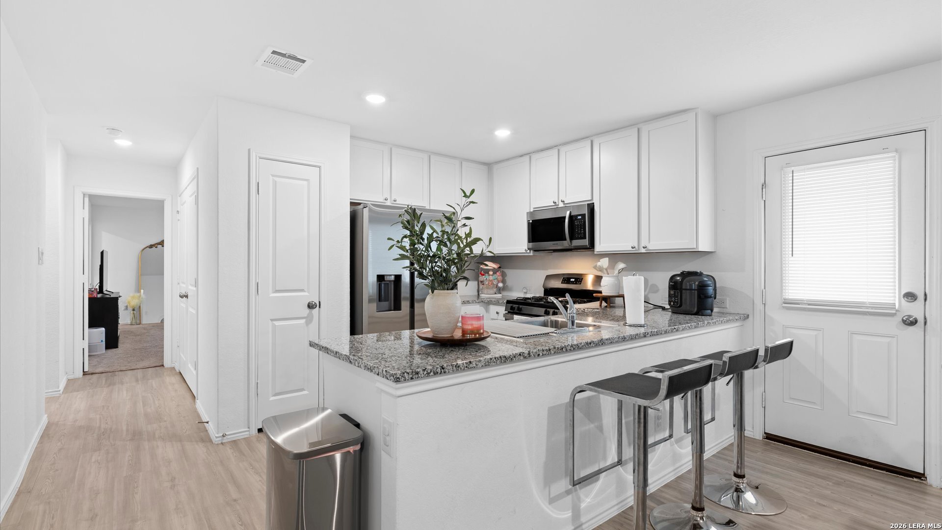 5463 Daphne Path San Antonio TX 78253