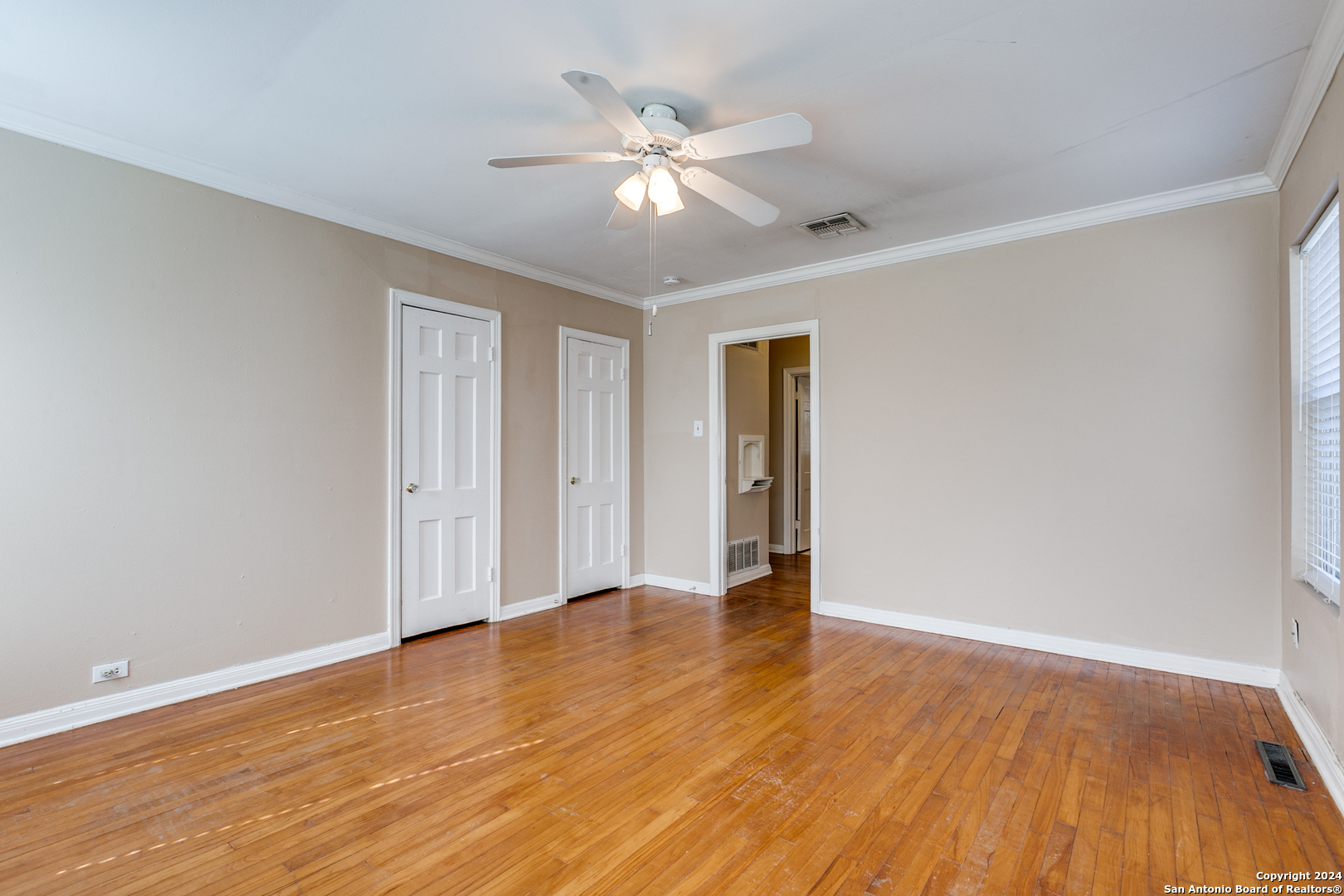 206 Chevy Chase Drive San Antonio TX 78209