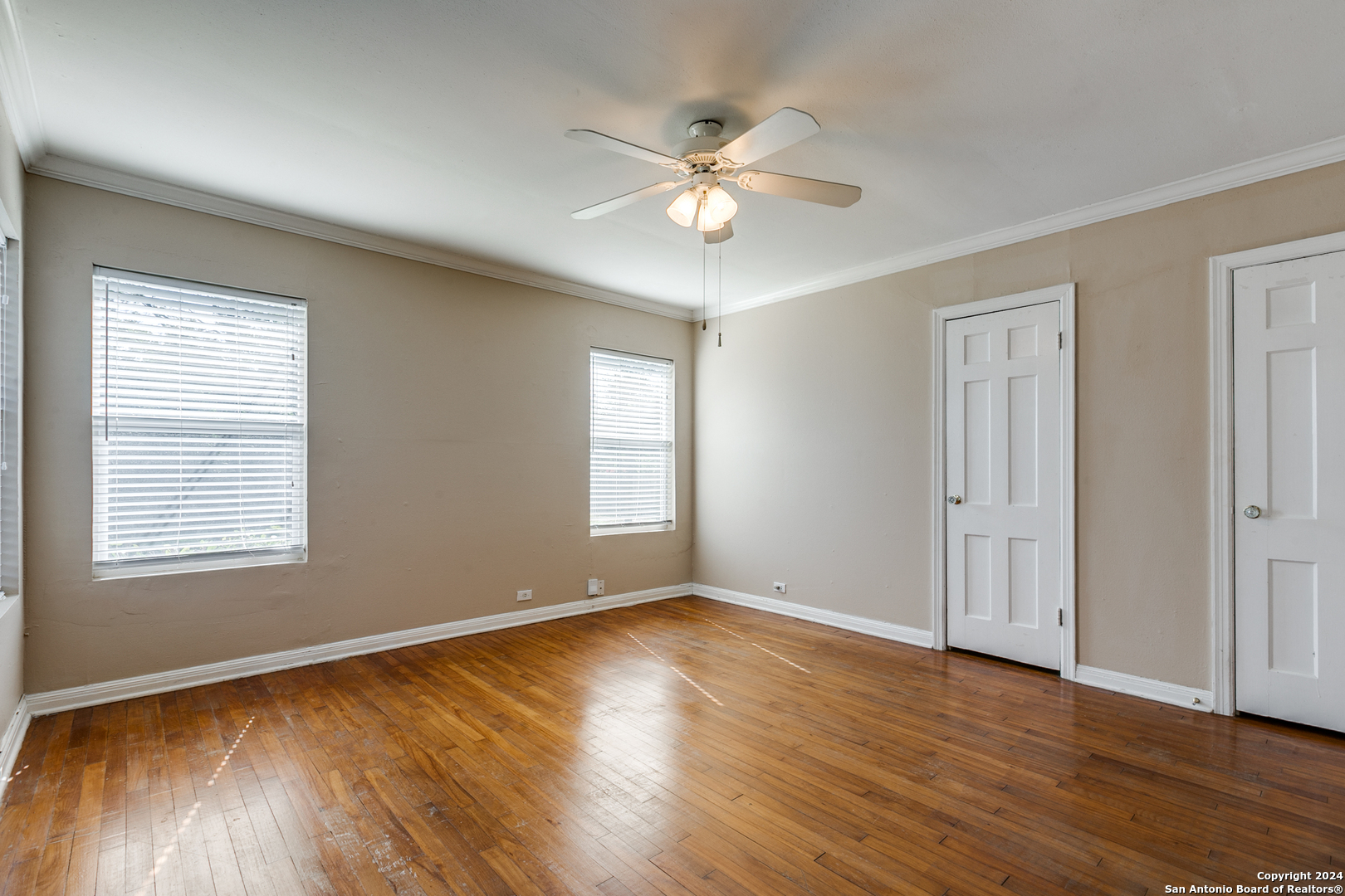 206 Chevy Chase Drive San Antonio TX 78209