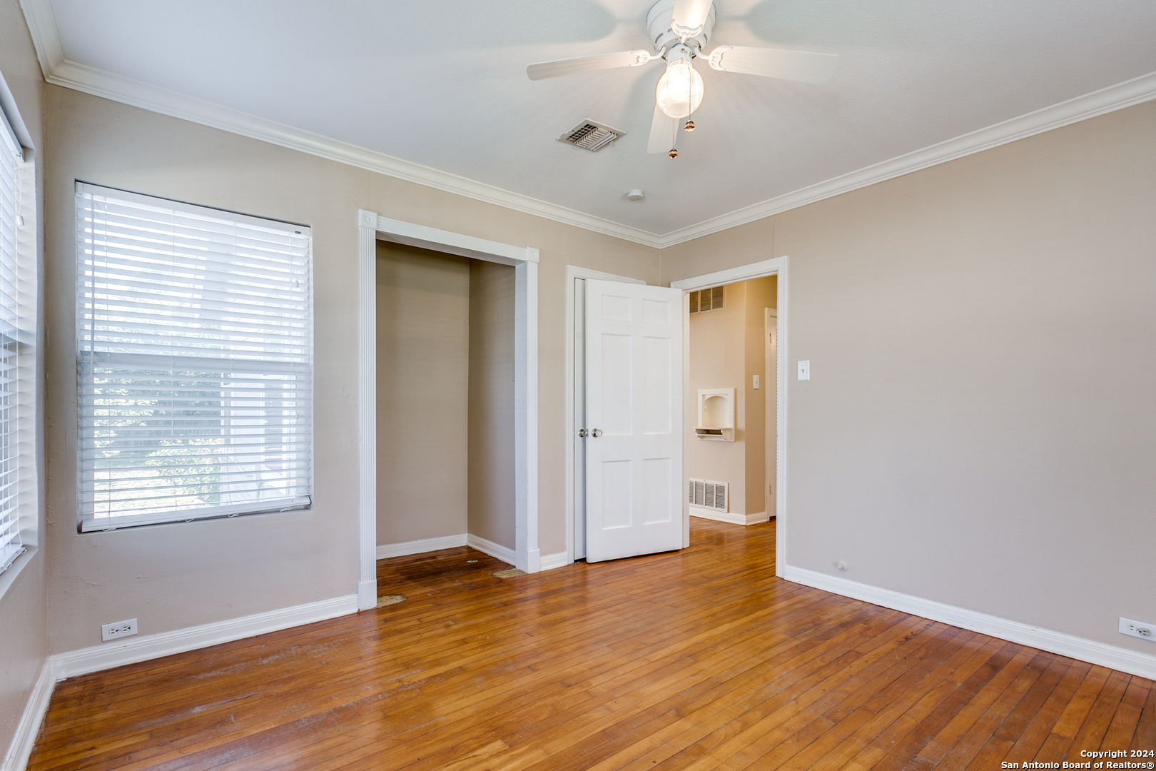206 Chevy Chase Drive San Antonio TX 78209
