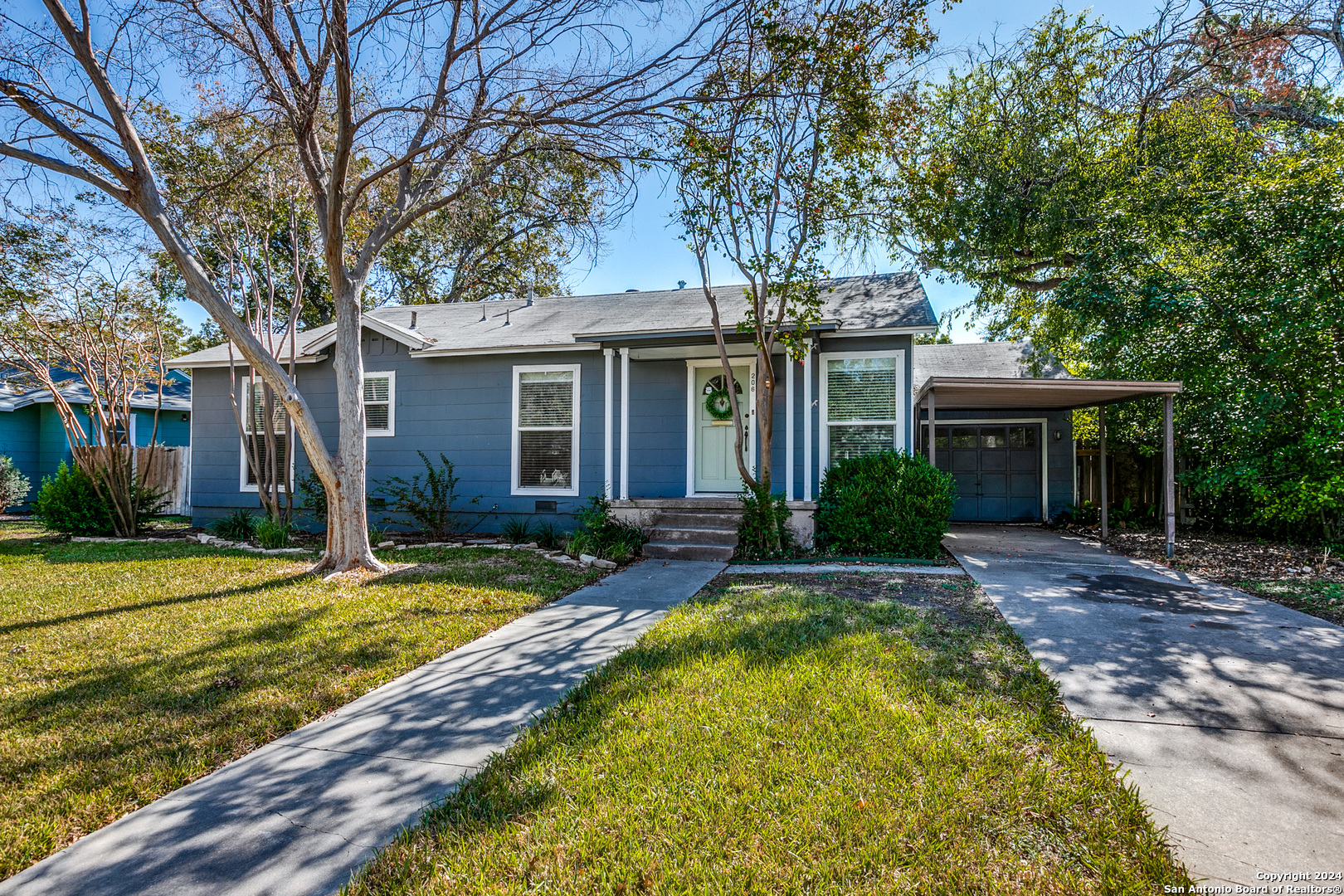 206 Chevy Chase Drive San Antonio TX 78209