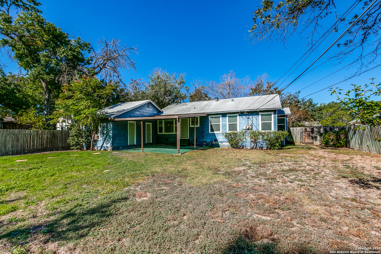 206 Chevy Chase Drive San Antonio TX 78209