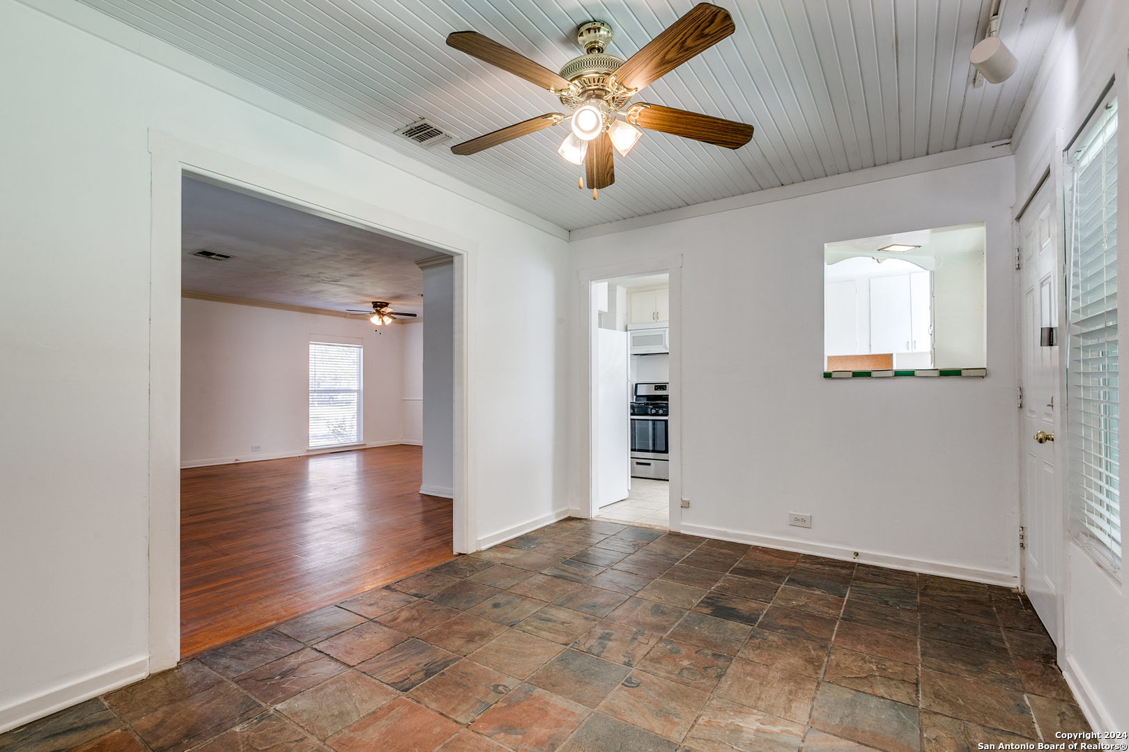 206 Chevy Chase Drive San Antonio TX 78209