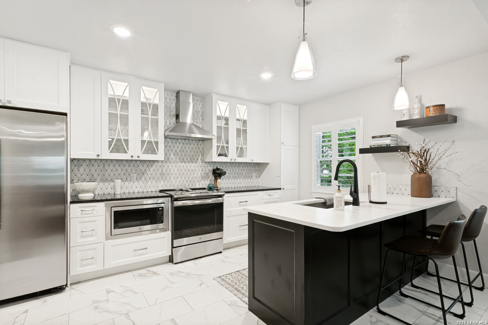 488 E Olmos Olmos Park TX 78212