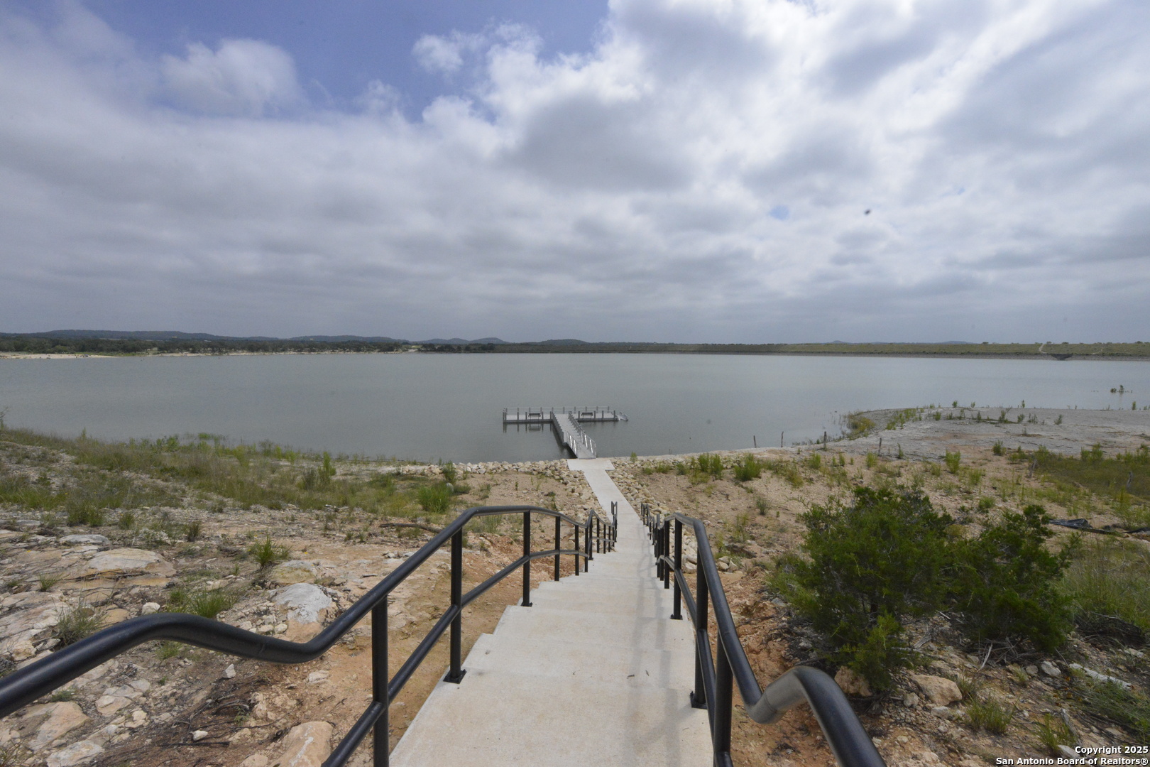 131 E Granite Shores Drive Boerne TX 78006