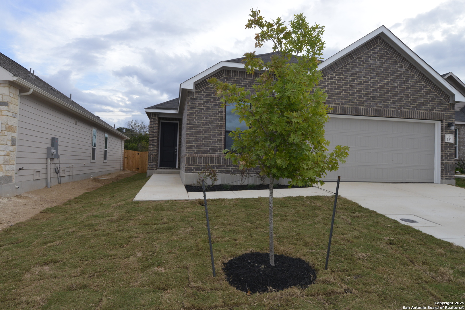 131 E Granite Shores Drive Boerne TX 78006
