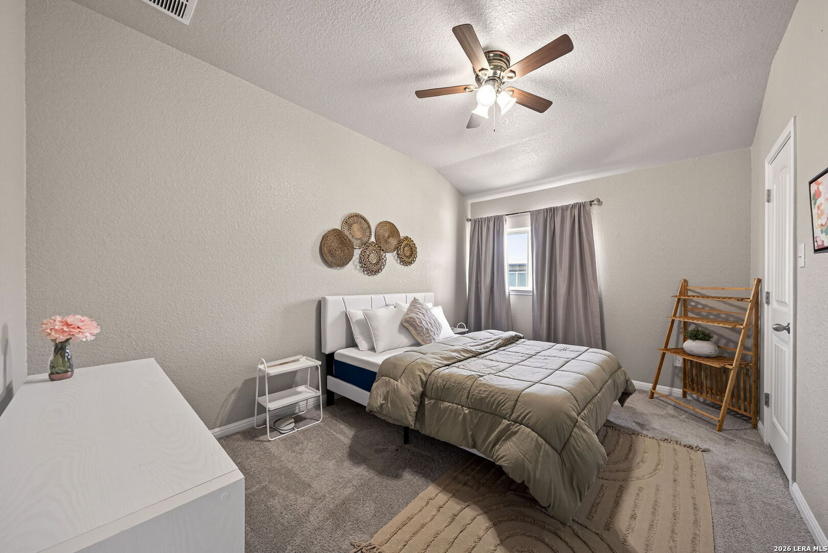 10214 Shawnee Bluff Converse TX 78109