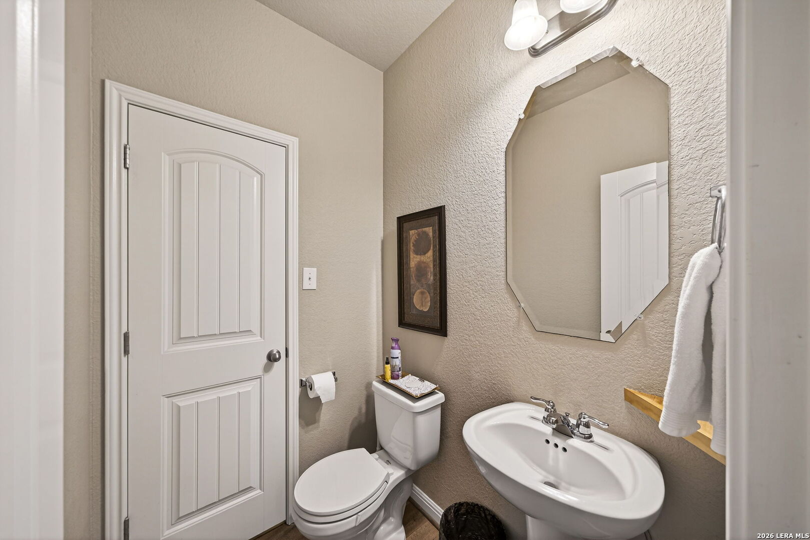 10214 Shawnee Bluff Converse TX 78109