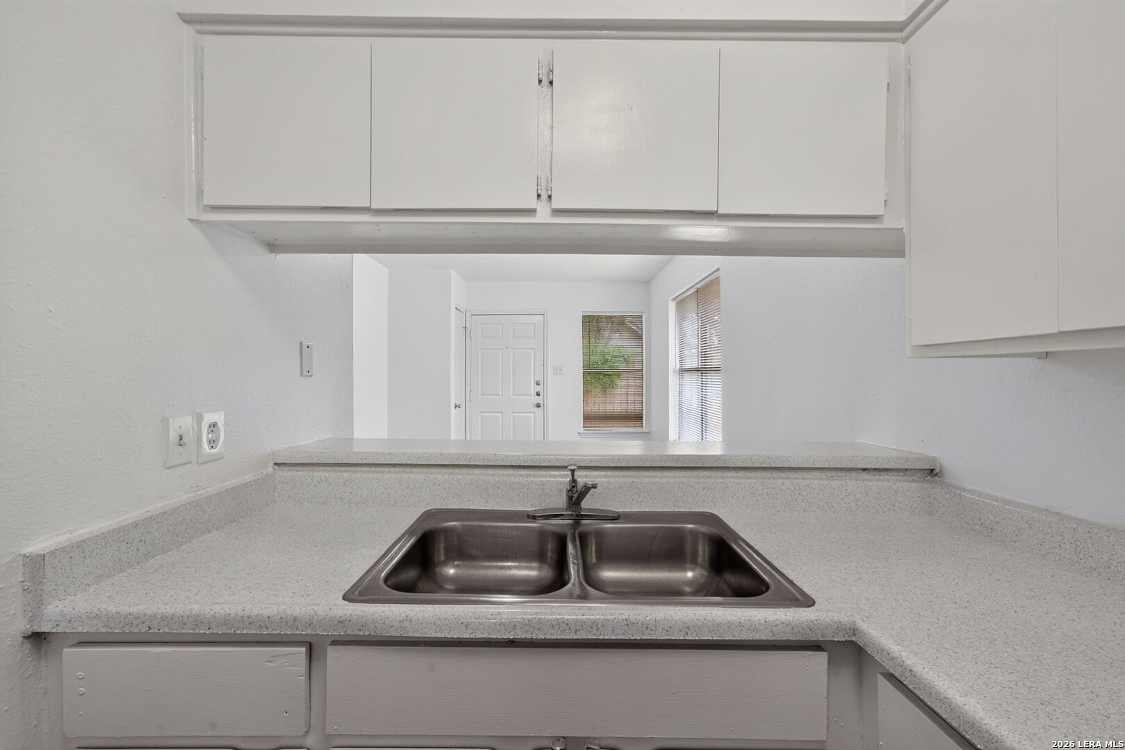 611 W Harding Boulevard San Antonio TX 78221
