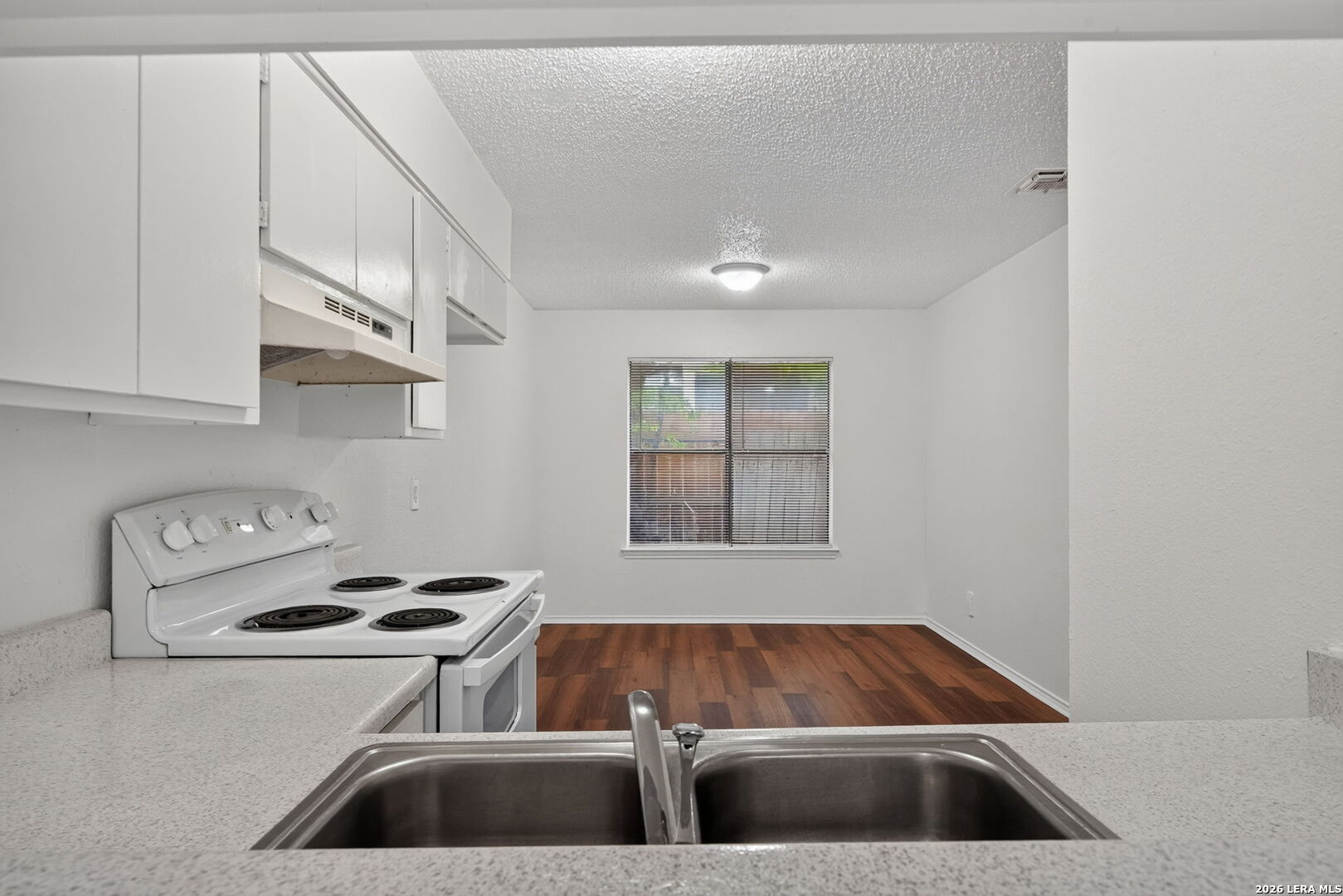 611 W Harding Boulevard San Antonio TX 78221