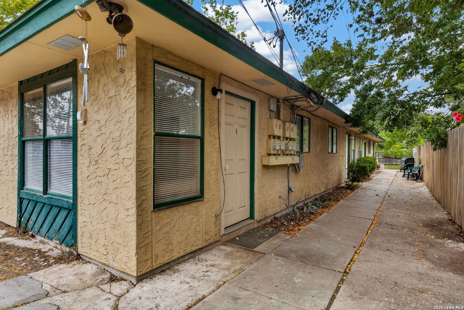 611 W Harding Boulevard San Antonio TX 78221