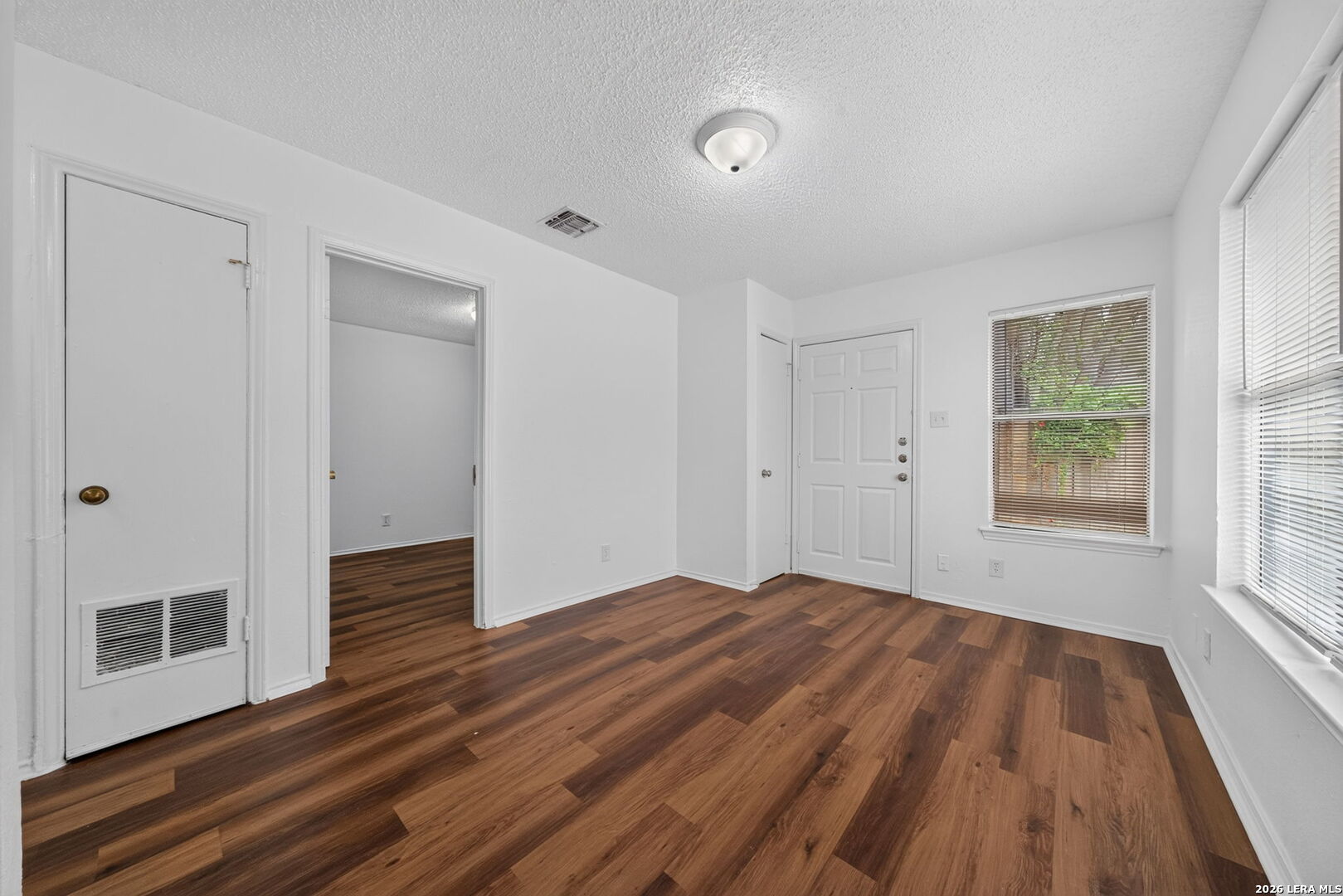 611 W Harding Boulevard San Antonio TX 78221