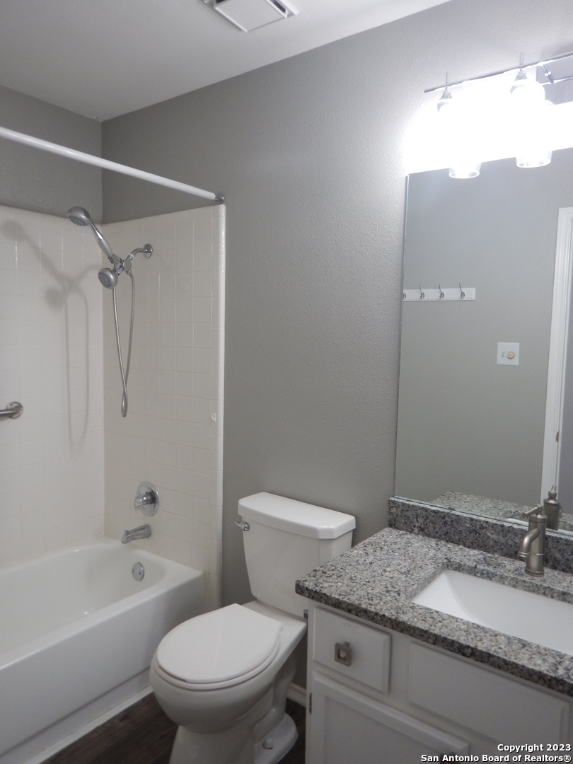 5906 Spring Crossing San Antonio TX 78247