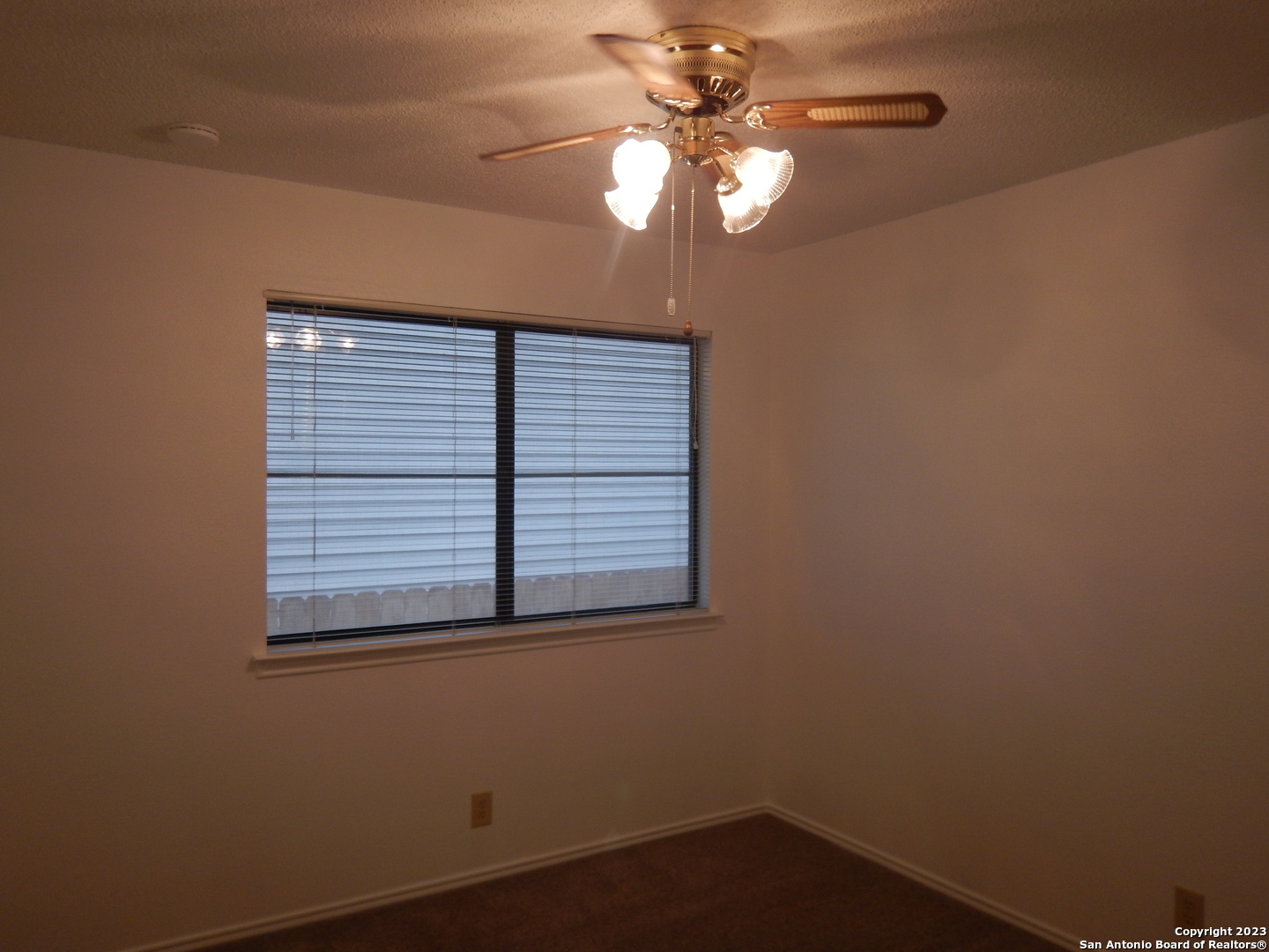 5906 Spring Crossing San Antonio TX 78247