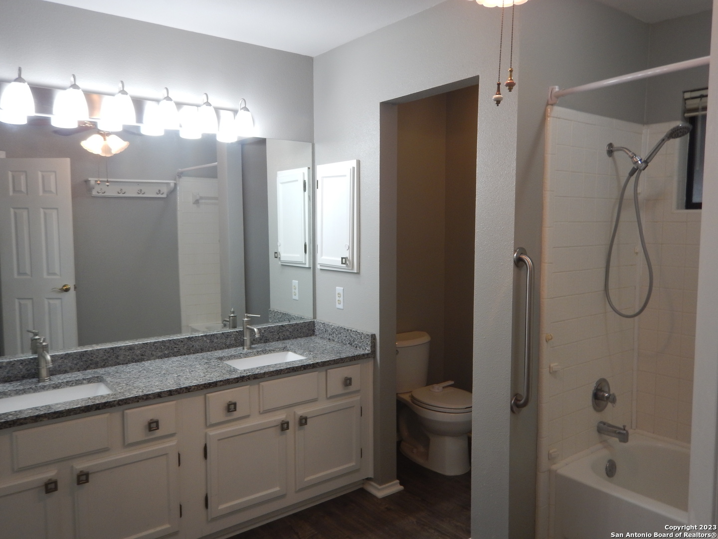 5906 Spring Crossing San Antonio TX 78247