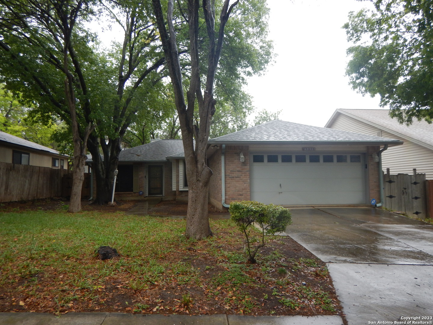 5906 Spring Crossing San Antonio TX 78247