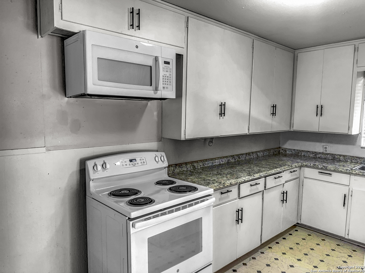 2016 W Olmos Drive San Antonio TX 78201