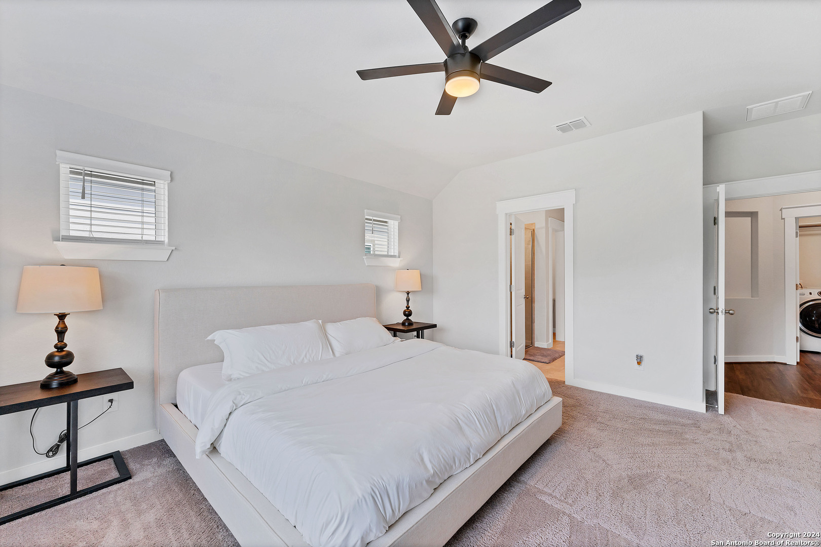 4323 W Vasquez Circle Converse TX 78109