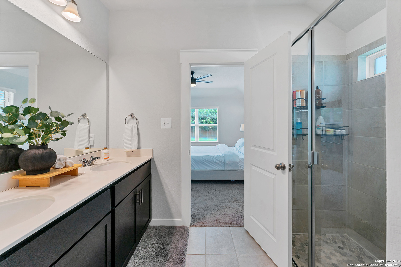 4323 W Vasquez Circle Converse TX 78109