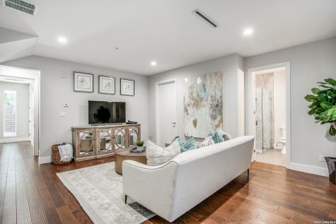 127 Marcia Place Alamo Heights TX 78209